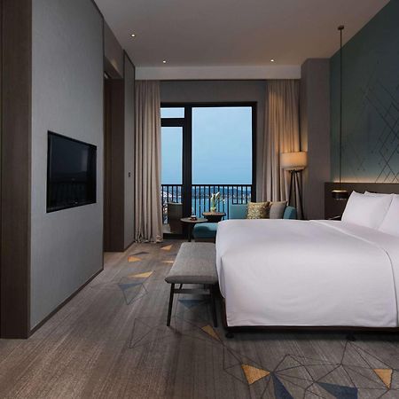Doubletree By Hilton Qingdao Oriental Movie Metropolis Hotel Kültér fotó